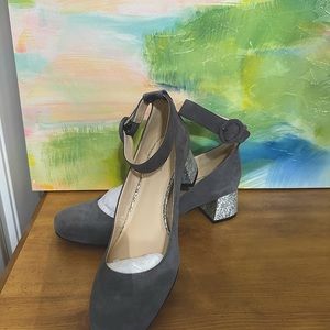 Women’s Nine West Shoe size 12M